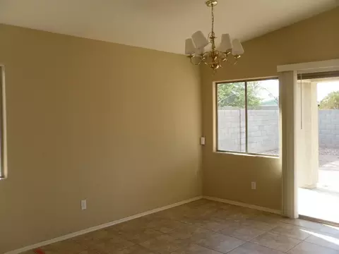 6034 S 16th Ln, Phoenix, AZ 85041 photo 9