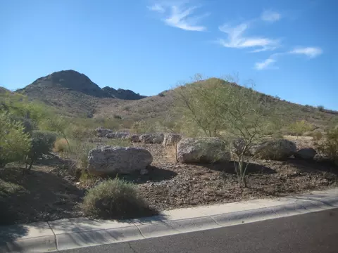 2632 E Acoma Dr, Phoenix, AZ 85032 photo 3