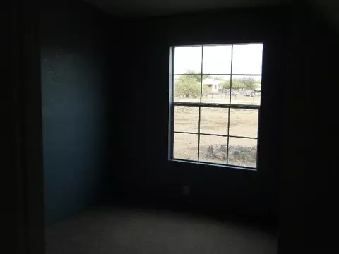 820 E Restin Rd, Phoenix, AZ 85086 photo 12