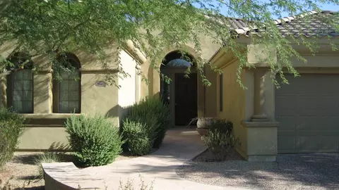 3941 E Herrera Dr, Phoenix, AZ 85050 photo 9