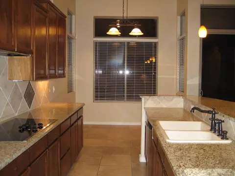 3941 E Herrera Dr, Phoenix, AZ 85050 photo 2