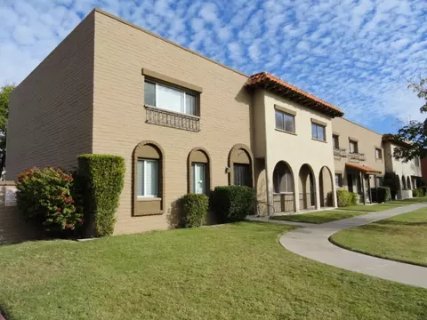 2916 E Clarendon Ave, Phoenix, AZ 85016 photo 2