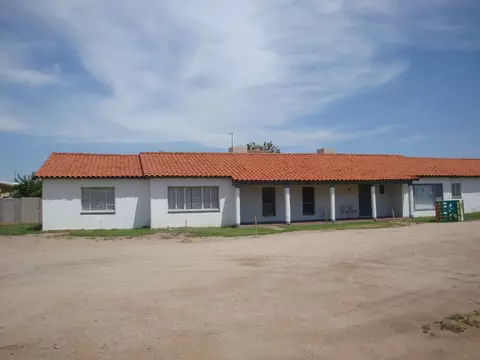 4260 E Baseline Rd, Phoenix, AZ 85042 photo 1