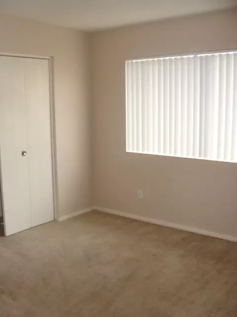 2819 E Paradise Ln, Phoenix, AZ 85032 photo 10