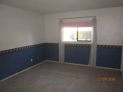 936 E Broadmor Dr, Tempe, AZ 85282 photo 4