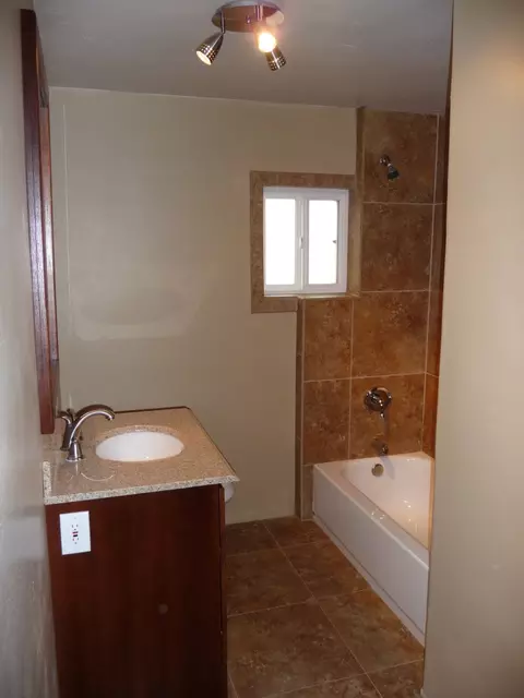 2923 E Palm Ln, Phoenix, AZ 85008 photo 11