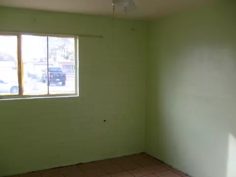 2945 N 40th Ave, Phoenix, AZ 85019 photo 5