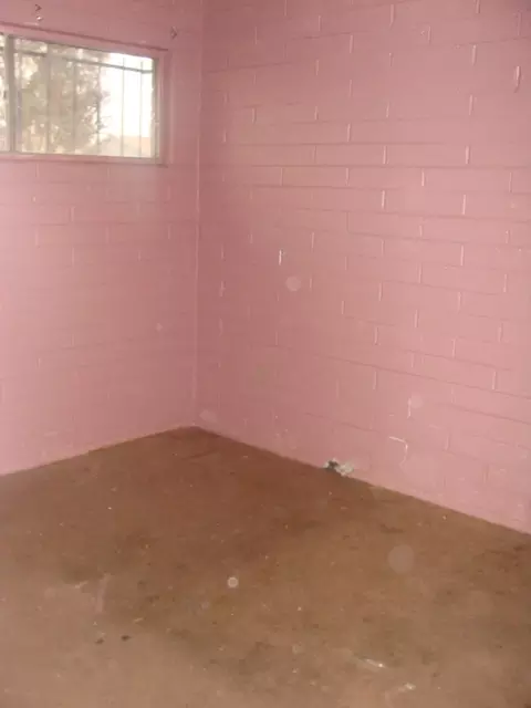 1408 E Chambers St, Phoenix, AZ 85040 photo 4