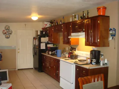 1907 E Pleasant Ln, Phoenix, AZ 85042 photo 3