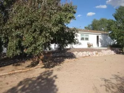 331 S Mountain Rd, Apache Junction, AZ 85120 photo 2