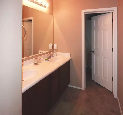 3868 E Frances Ln, Gilbert, AZ 85295 photo 14