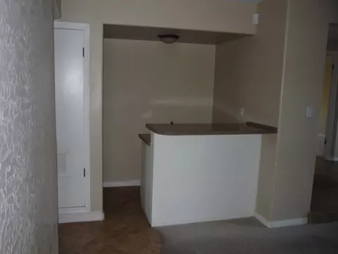 3001 E Calaveros Dr, Phoenix, AZ 85028 photo 2