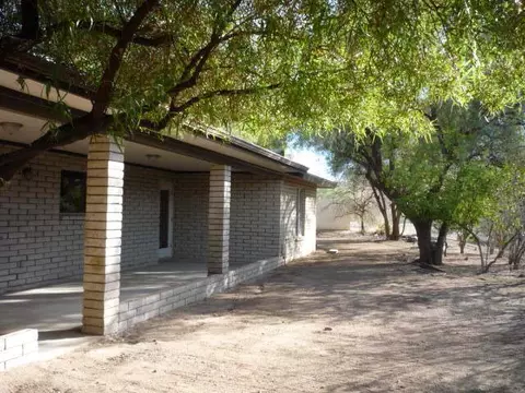 3001 E Calaveros Dr, Phoenix, AZ 85028 photo 5