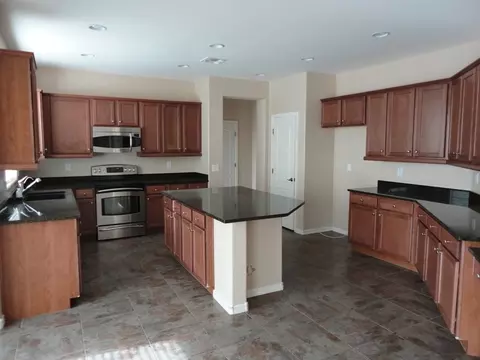 1877 E Dubois Ave, Gilbert, AZ 85298 photo 3
