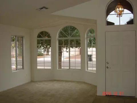 1505 S Dove St, Gilbert, AZ 85233 photo 2