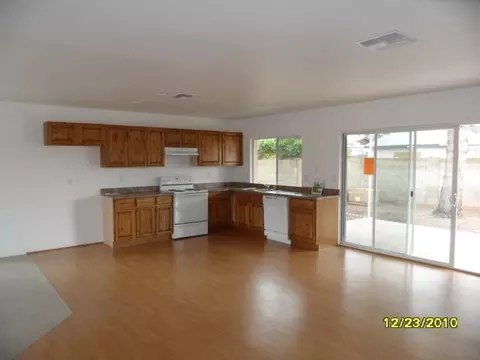 3731 W Dailey St, Phoenix, AZ 85053 photo 4