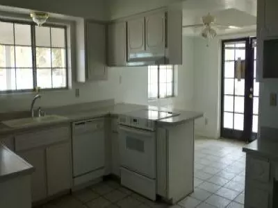 3015 N Gilbert Rd, Mesa, AZ 85203 photo 4