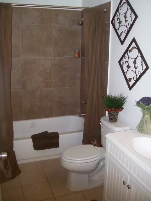 3136 N 34th St, Phoenix, AZ 85018 photo 5