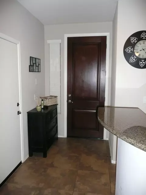 4066 E Milky Way, Gilbert, AZ 85295 photo 2