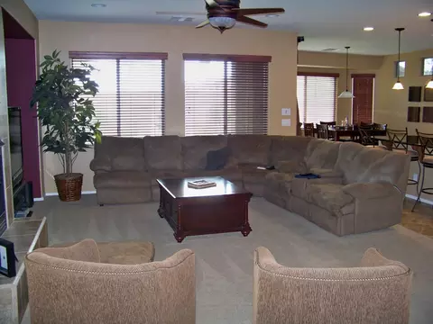 11339 E Starfire Cir, Mesa, AZ 85212 photo 2