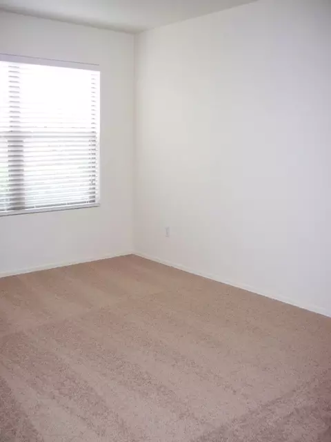 1057 E Pinto Dr, Gilbert, AZ 85296 photo 9