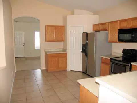 1305 W Carson Rd, Phoenix, AZ 85041 photo 6