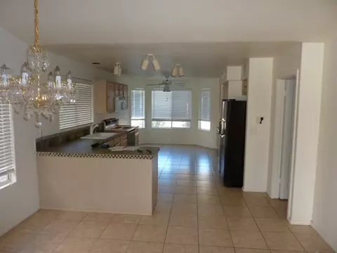 3113 Escuda Rd, Phoenix, AZ 85050 photo 2