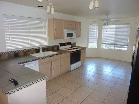3113 Escuda Rd, Phoenix, AZ 85050 photo 8