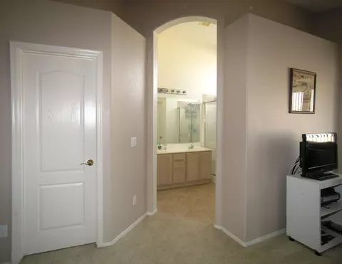 3910 E Kroll Ct, Gilbert, AZ 85234 photo 8