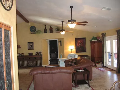 626 E Saratoga St, Gilbert, AZ 85296 photo 9