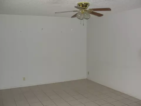 5254 E Dallas St, Mesa, AZ 85205 photo 2