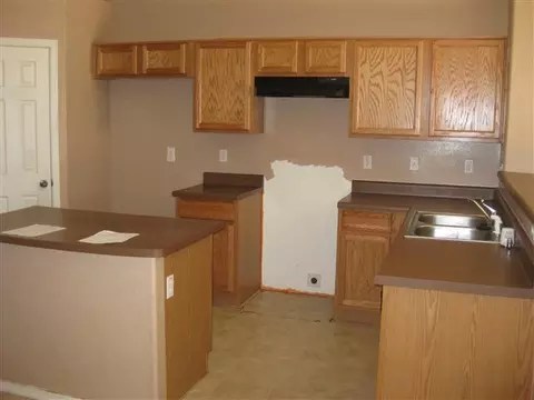 1119 W Carson Rd, Phoenix, AZ 85041 photo 6
