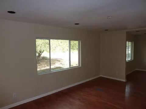 1025 E Georgia Ave, Phoenix, AZ 85014 photo 4