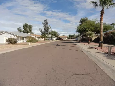 2563 E Villa Rita Dr, Phoenix, AZ 85032 photo 8