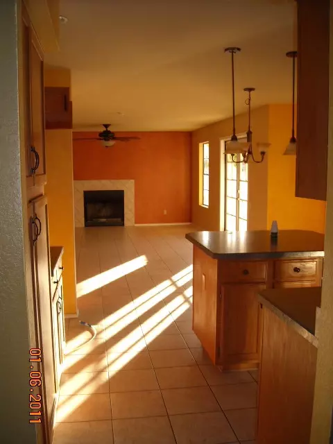 988 E Divot Dr, Tempe, AZ 85283 photo 3