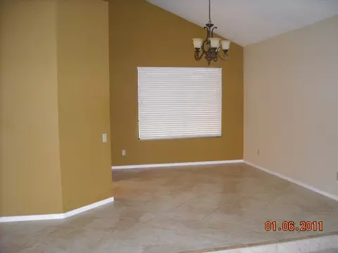 988 E Divot Dr, Tempe, AZ 85283 photo 5