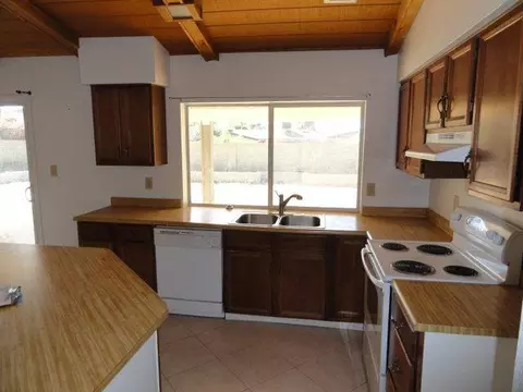 4645 E Beverly Ln, Phoenix, AZ 85032 photo 7