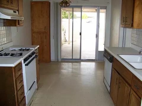 2036 W Aster Dr, Phoenix, AZ 85029 photo 4