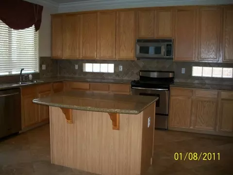 9752 E Monterey Ave, Mesa, AZ 85209 photo 2