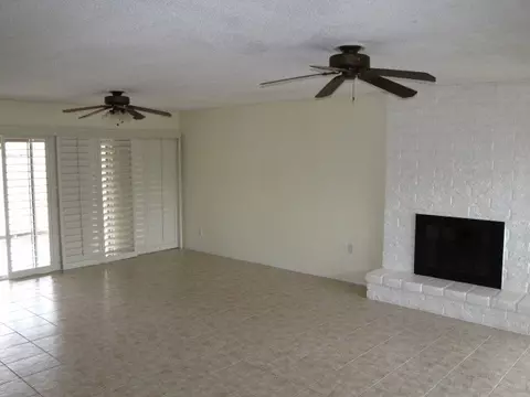 3848 E Windrose Dr, Phoenix, AZ 85032 photo 4