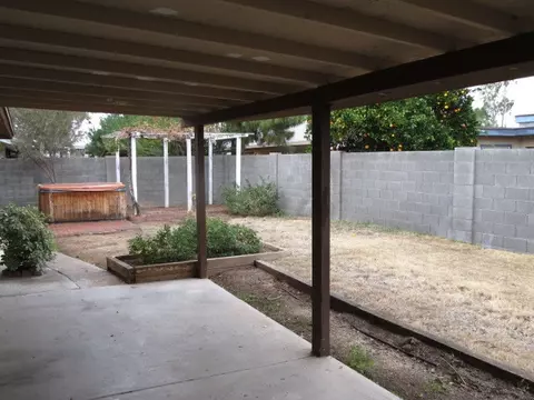 3848 E Windrose Dr, Phoenix, AZ 85032 photo 2