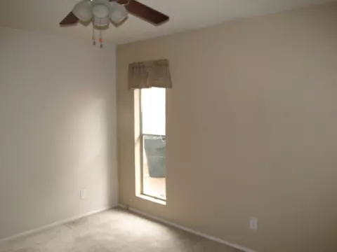 3848 E Windrose Dr, Phoenix, AZ 85032 photo 5