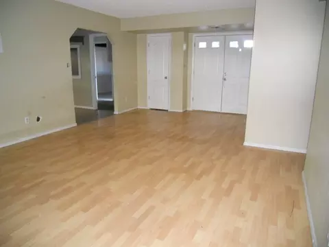 709 W Emerald Ave, Mesa, AZ 85210 photo 3