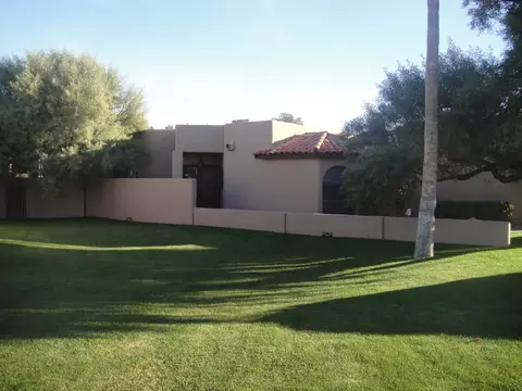 4070 E Round Hill Dr, Phoenix, AZ 85028 photo 3