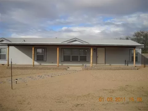 1048 E Maddock Rd, Phoenix, AZ 85086 photo 1