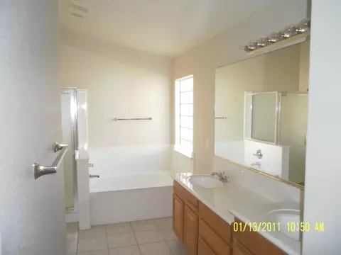 2325 S Granite St, Gilbert, AZ 85295 photo 6
