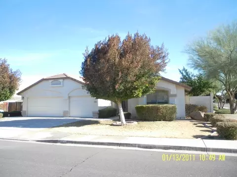 2325 S Granite St, Gilbert, AZ 85295 photo 1