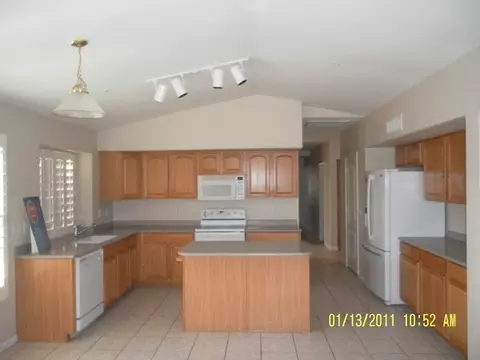 2325 S Granite St, Gilbert, AZ 85295 photo 10