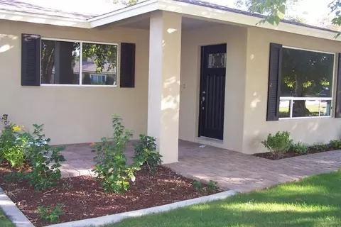 4218 E Cheery Lynn Rd, Phoenix, AZ 85018 photo 2