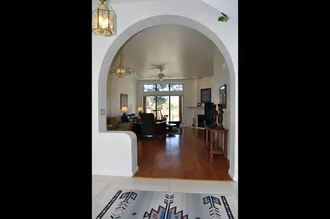 4216 E Paradise Dr, Phoenix, AZ 85028 photo 5